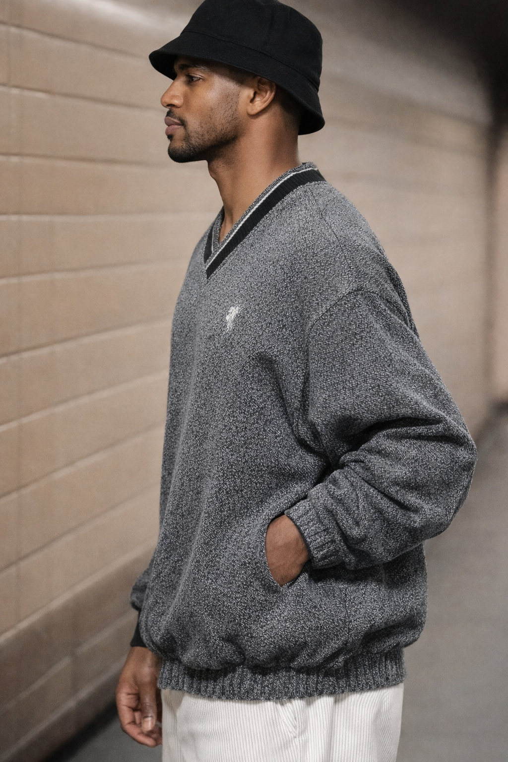 Vintage 90s Oversized Retro V-Neck Sweatshirt | Fits 1X-2X