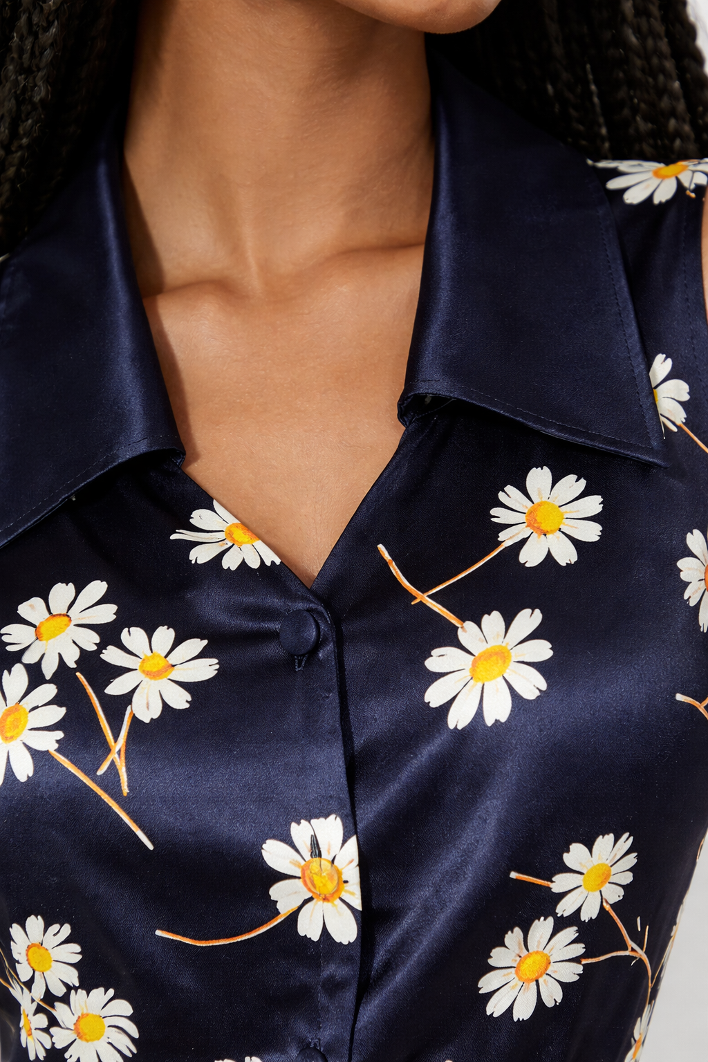 Vintage 90s Navy Daisy Satin Top | SMALL