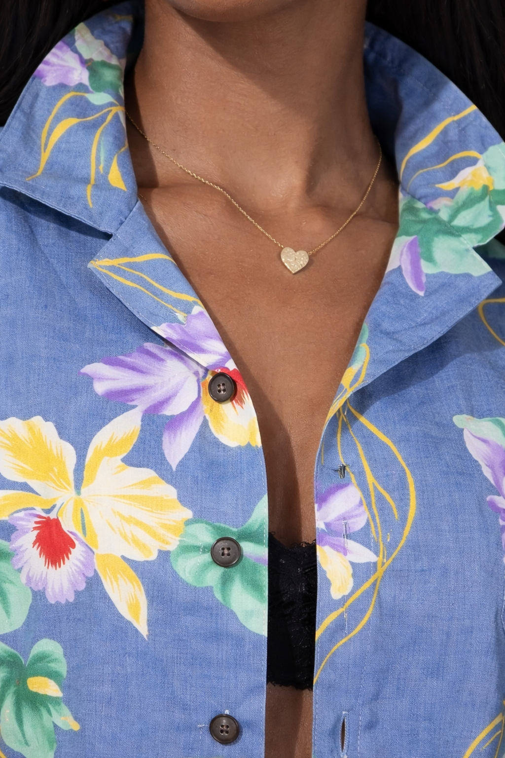 90s Vintage Tropical Blue Floral Button Up – SMALL