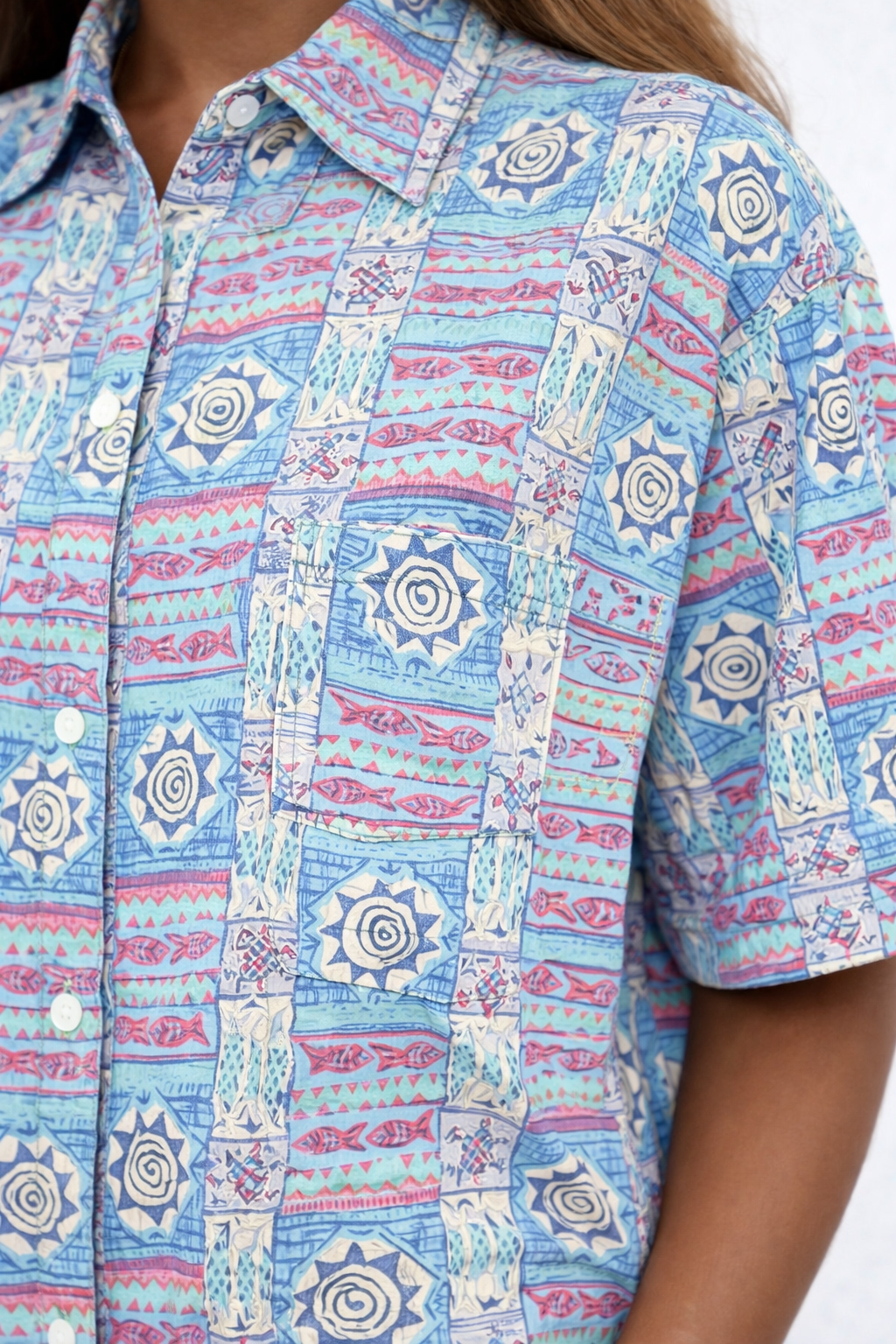 1990's RETRO Button Up Shirt - LARGE