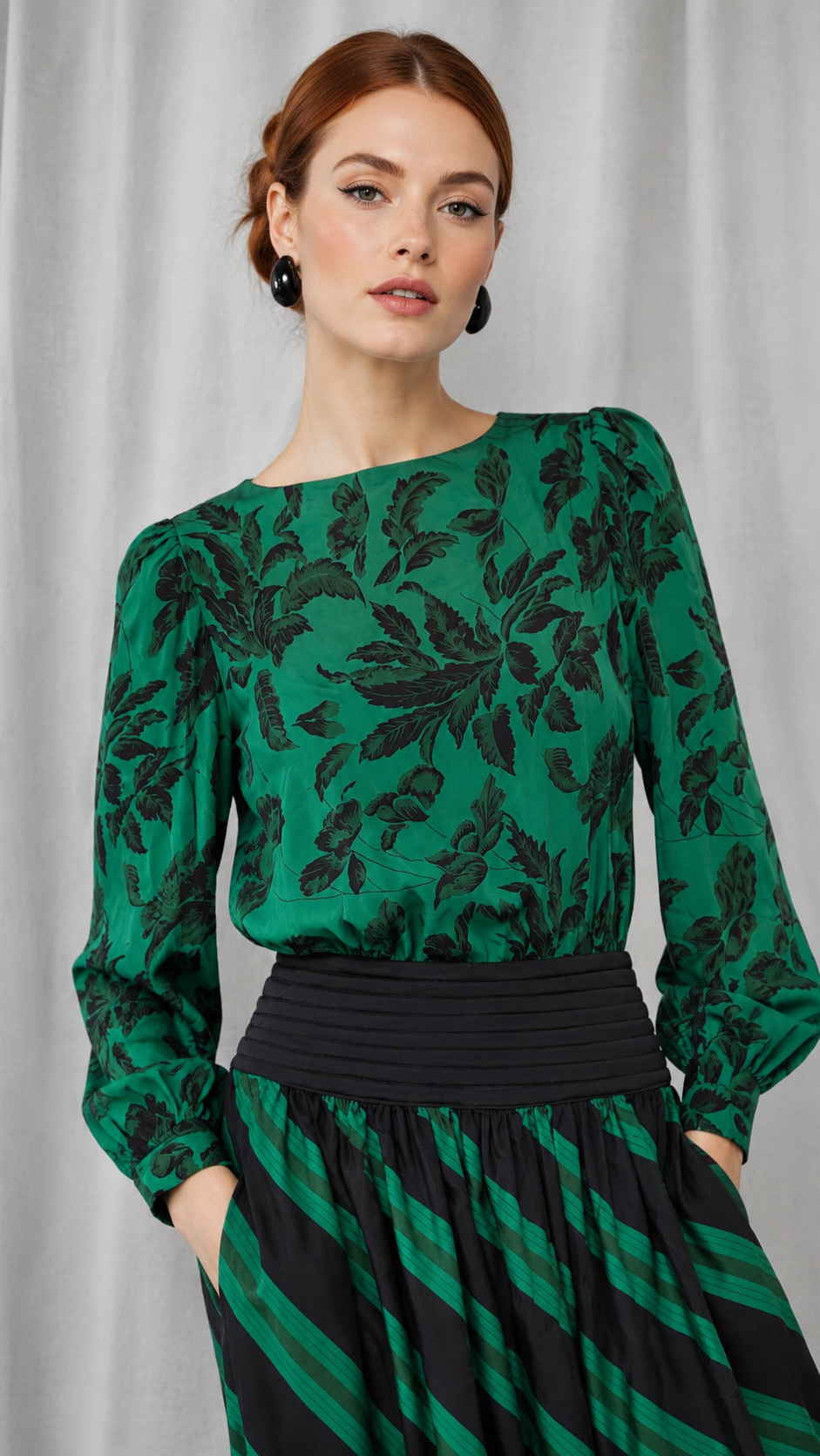 Vintage Emerald Green Silk Dress | Fits S-M