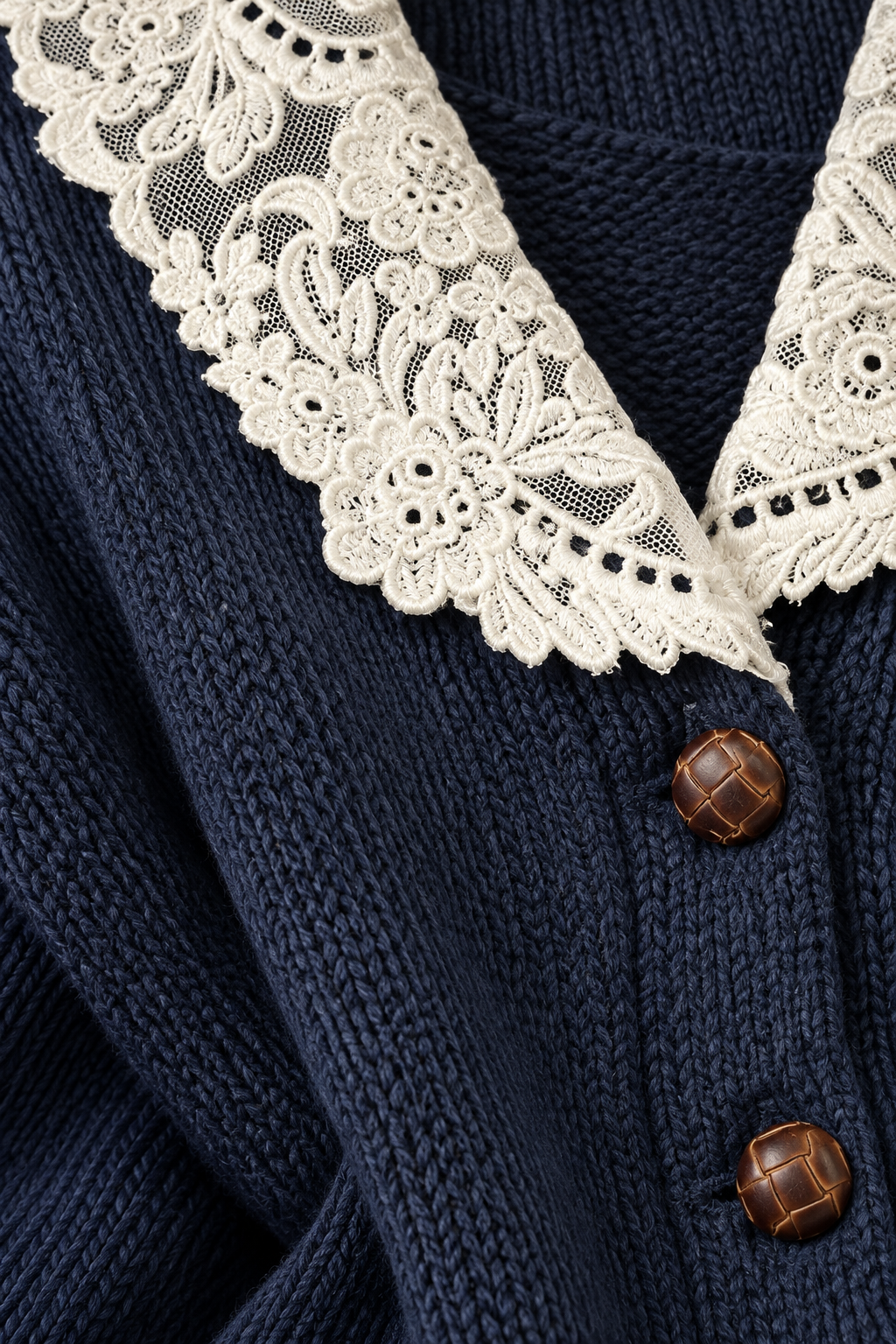 90s Navy Lace Collar Cardigan – SMALL