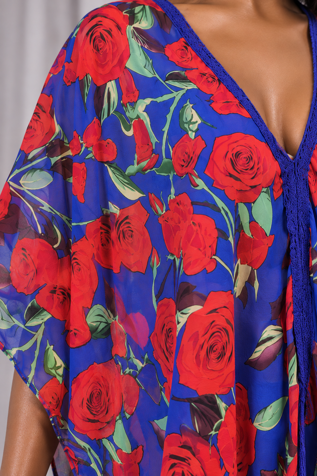 90s Red Rose Floral Caftan – One Size