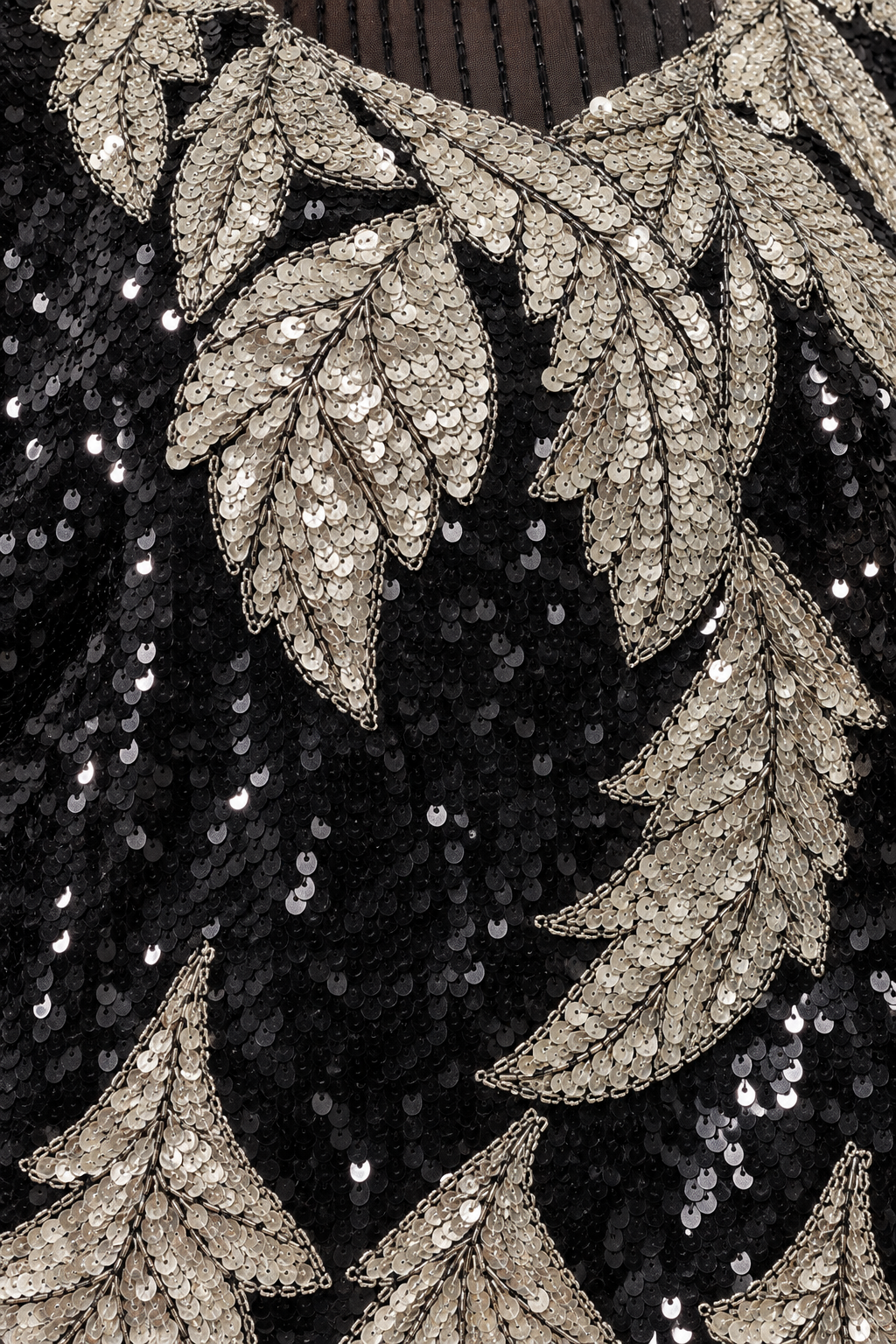 90s Black & Silver Beaded Sequin Blouse – LARGE