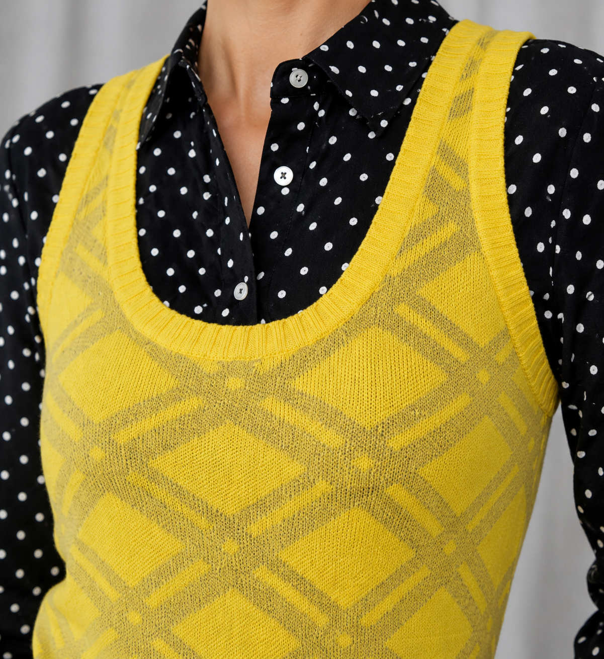 Yellow Gold Cashmere Sweater Vest | XS